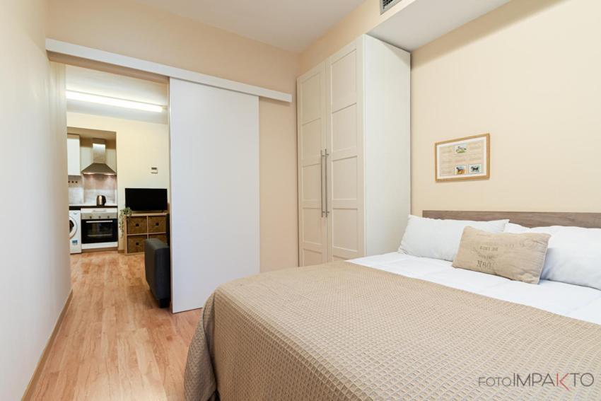 #10Oca6 - Apartamento En Vista Alegre Madrid Exterior photo